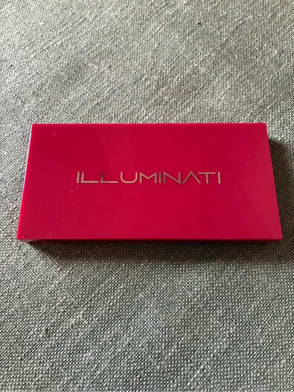 Illuminati Blazed and Confused 12 Universal Face Palette – New
